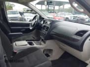 ✅ 2015 Dodge Grand Caravan SXT • VIN: 2C4RDGCG8FR733196 • Lot: 43493718. Wystawiony na IAAI z przebiegiem 53 820 mil. Bezpłatny archiwum sprzedaży aukcyjnych z USA i szczegółowy raport historii pojazdu na DreamBid. Zdjęcie 5.