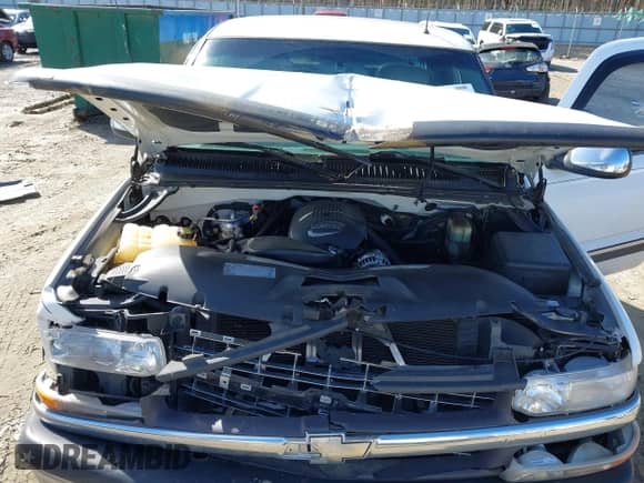 ✅ 2001 Chevrolet Silverado 1500 LT • VIN: 1GCEC19T01Z152616 • Lot: 41454877. Wystawiony na IAAI z przebiegiem 208 347 mil mil. Skorzystaj z bezpłatnego archiwum sprzedaży aukcyjnych z USA i zobacz szczegółowy raport historii pojazdu na DreamBid. Zdjęcie 10.