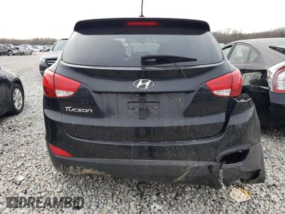 2015 Hyundai Tucson GLS z VIN KM8JT3AF8FU083058, wystawiony jako Copart lot #42047924 z przebiegiem 128 922 mil mil oraz . Historia ofert i sprzedaży dostępna na DreamBid. Obrazek 6.