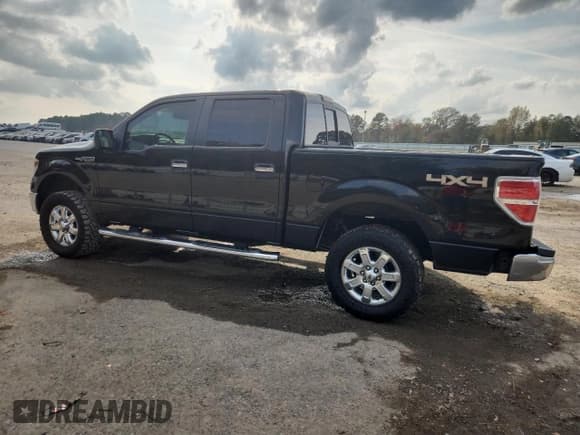 ✅ 2014 Ford F-150 XLT • VIN: 1FTFW1EF5EFA13018 • Лот: 92714175. Опубликован ранее на Copart с пробегом 142 657 миль. Бесплатный доступ к архиву аукционных продаж из США и подробный отчёт об истории автомобиля на DreamBid. Изображение 2.