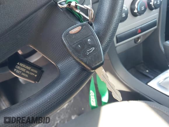 ✅ 2010 Dodge Avenger SXT • VIN: 1B3CC4FB8AN200733 • Lot: 43329062. Listed on IAAI with 151,484 mi. Free auction sales archive from the USA and detailed vehicle history report at DreamBid. Image 11.