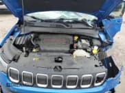 ✅ 2022 Jeep Compass Latitude • VIN: 3C4NJCBBXNT229704 • Lot: 90635135. Listed on Copart with 28,015 mi. Free auction sales archive from the USA and detailed vehicle history report at DreamBid. Image 12.