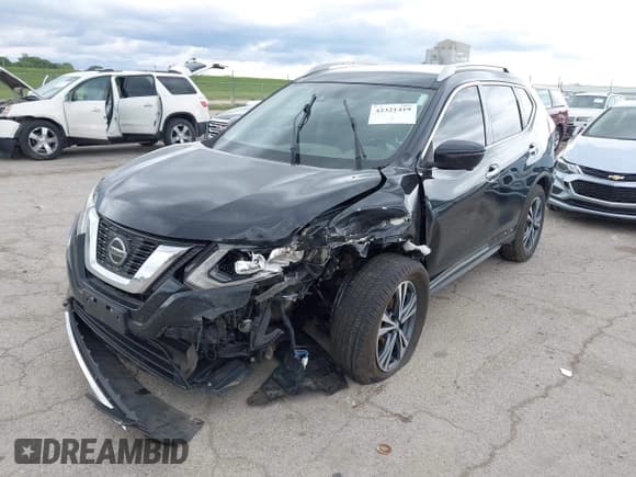 ✅ 2018 Nissan Rogue S • VIN: 5N1AT2MV6JC835853 • Лот: 42321419. Опубликован ранее на IAAI с пробегом 136 382 миль. Бесплатный доступ к архиву аукционных продаж из США и подробный отчёт об истории автомобиля на DreamBid. Изображение 2.
