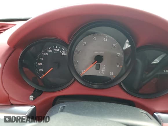 ✅ 2014 Porsche Cayman S • VIN: WP0AB2A88EK191967 • Lot: 84197955. Listed on Copart with Not provided. Free auction sales archive from the USA and detailed vehicle history report at DreamBid. Image 9.