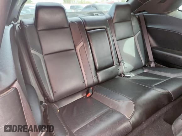 ✅ 2019 Dodge Challenger SXT • VIN: 2C3CDZAG5KH751485 • Lot: 84646485. Listed on Copart with 83,556 mi. Free auction sales archive from the USA and detailed vehicle history report at DreamBid. Image 10.