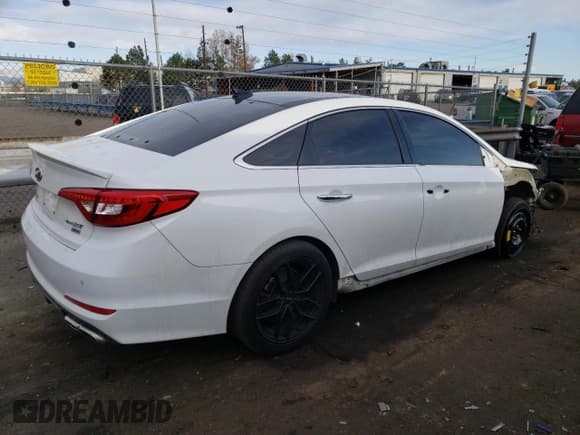 ✅ 2015 Hyundai Sonata Sport • VIN: 5NPE34AB2FH254308 • Lot: 49788443. Listed on Copart with 91,948 mi. Free auction sales archive from the USA and detailed vehicle history report at DreamBid. Image 3.