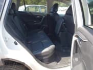 ✅ 2021 Toyota RAV4 Hybrid LE • VIN: 4T3B6RFV2MU029547 • Lot: 43186509. Listed on IAAI with 88,844 mi. Free auction sales archive from the USA and detailed vehicle history report at DreamBid. Image 8.