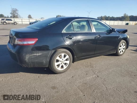 ✅ 2010 Toyota Camry LE • VIN: 4T1BF3EK8AU100632 • Лот: 89700675. Опубликован ранее на Copart с пробегом 205 111 миль. Бесплатный доступ к архиву аукционных продаж из США и подробный отчёт об истории автомобиля на DreamBid. Изображение 3.