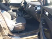 ✅ 2017 Kia Sorento LX • VIN: 5XYPGDA36HG246812 • Lot: 43420006. Listed on IAAI with 84,288 mi. Free auction sales archive from the USA and detailed vehicle history report at DreamBid. Image 5.