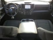 ✅ 2022 Ram 2500 Tradesman • VIN: 3C6UR5CJ9NG157092 • Lot: 80557025. Wystawiony na Copart z przebiegiem 41 264 mil. Bezpłatny archiwum sprzedaży aukcyjnych z USA i szczegółowy raport historii pojazdu na DreamBid. Zdjęcie 8.