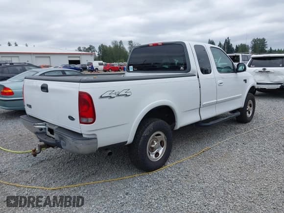 ✅ 2001 Ford F-150 XL • VIN: 2FTRX18W01CA37349 • Lot: 42455069. Listed on IAAI with Not provided. Free auction sales archive from the USA and detailed vehicle history report at DreamBid. Image 4.