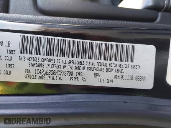 2017 Jeep Grand Cherokee Limited z VIN 1C4RJEBG0HC779700, wystawiony jako IAAI lot #43617292 z przebiegiem 101 984 mil mil oraz . Historia ofert i sprzedaży dostępna na DreamBid. Obrazek 9.