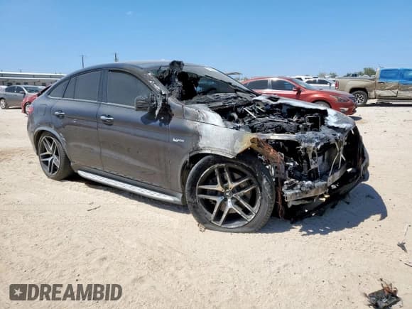 ✅ 2018 Mercedes-Benz GLE 43 AMG • VIN: 4JGED6EB5JA100822 • Lot: 71029725. Listed on Copart with Not provided. Free auction sales archive from the USA and detailed vehicle history report at DreamBid. Image 4.