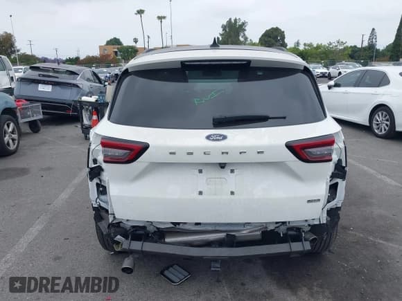 ✅ 2023 Ford Escape PHEV • VIN: 1FMCU0E19PUB34796 • Лот: 42380474. Опубликован ранее на IAAI с пробегом 11 727 миль. Бесплатный доступ к архиву аукционных продаж из США и подробный отчёт об истории автомобиля на DreamBid. Изображение 17.