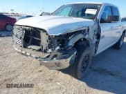 ✅ 2019 Ram 1500 Lone Star • VIN: 1C6RR6LT1KS512712 • Lot: 43366378. Wystawiony na IAAI z przebiegiem 159 765 mil. Bezpłatny archiwum sprzedaży aukcyjnych z USA i szczegółowy raport historii pojazdu na DreamBid. Zdjęcie 6.