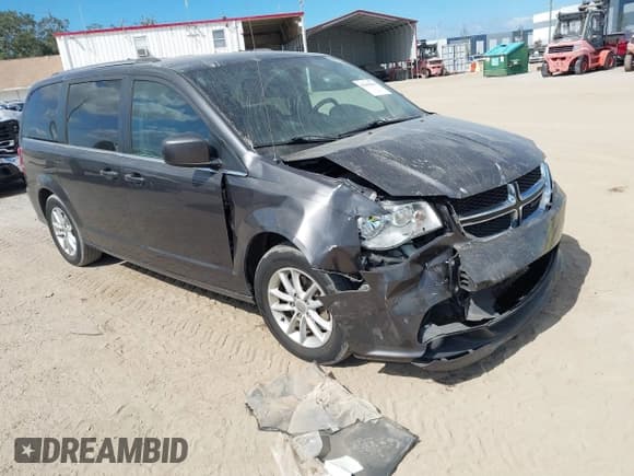 ✅ 2019 Dodge Grand Caravan SXT • VIN: 2C4RDGCG6KR800131 • Lot: 43458361. Wystawiony na IAAI z przebiegiem 101 394 mil. Bezpłatny archiwum sprzedaży aukcyjnych z USA i szczegółowy raport historii pojazdu na DreamBid. Zdjęcie 1.