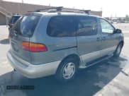 ✅ 1998 Toyota Sienna LE • VIN: 4T3ZF13C8WU033706 • Lot: 42471688. Listed on IAAI with 187,774 mi. Free auction sales archive from the USA and detailed vehicle history report at DreamBid. Image 4.