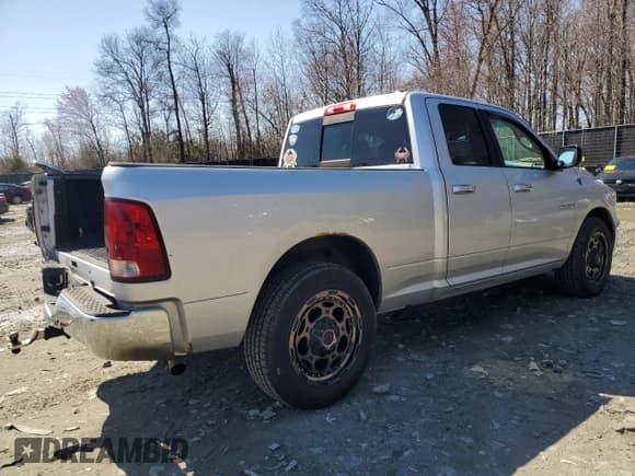 ✅ 2010 Dodge 1500 SLT • VIN: 1D7RV1GP4AS116282 • Lot: 49779085. Wystawiony na Copart z przebiegiem 271 148 mil. Bezpłatny archiwum sprzedaży aukcyjnych z USA i szczegółowy raport historii pojazdu na DreamBid. Zdjęcie 3.