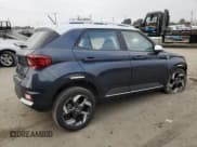 ✅ 2025 Hyundai Venue Limited • VIN: KMHRC8A30SU402503 • Лот: 82773235. Опубликован ранее на Copart с пробегом Не указан. Бесплатный доступ к архиву аукционных продаж из США и подробный отчёт об истории автомобиля на DreamBid. Изображение 3.