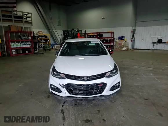 ✅ 2018 Chevrolet Cruze LT • VIN: 3G1BE6SM7JS617492 • Lot: 80687575. Listed on Copart with 114,990 mi. Free auction sales archive from the USA and detailed vehicle history report at DreamBid. Image 13.