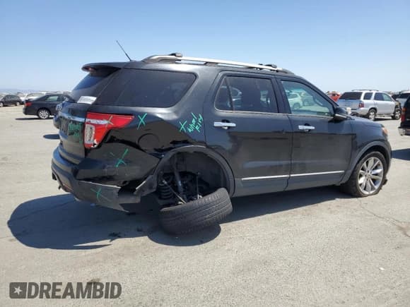 ✅ 2014 Ford Explorer XLT • VIN: 1FM5K7D87EGA08681 • Lot: 57788775. Wystawiony na Copart z przebiegiem 103 607 mil. Bezpłatny archiwum sprzedaży aukcyjnych z USA i szczegółowy raport historii pojazdu na DreamBid. Zdjęcie 3.