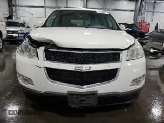 ✅ 2011 Chevrolet Traverse 2LT • VIN: 1GNKVJED3BJ290007 • Lot: 62310364. Wystawiony na Copart z przebiegiem 172 318 mil. Bezpłatny archiwum sprzedaży aukcyjnych z USA i szczegółowy raport historii pojazdu na DreamBid. Zdjęcie 5.