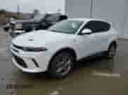 2024 Dodge Hornet R/T с VIN ZACPDFCW8R3A28813, выставлен на аукционе Copart как лот 47790805 с пробегом 24 034 миль миль и Списание • Salvage title. История ставок и продаж доступна на DreamBid. Изображение 1.