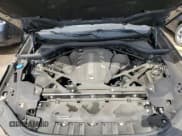 ✅ 2022 BMW X5 M • VIN: 5YMJU0C09N9N41272 • Lot: 47959433. Wystawiony na Copart z przebiegiem 13 219 mil. Bezpłatny archiwum sprzedaży aukcyjnych z USA i szczegółowy raport historii pojazdu na DreamBid. Zdjęcie 11.