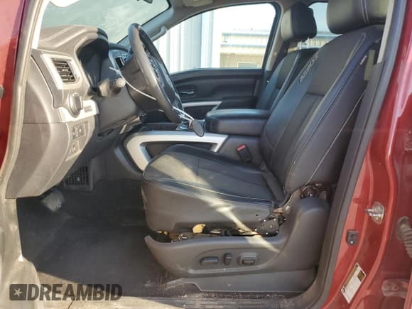 ✅ 2017 Nissan Titan Pro-4X • VIN: 1N6AA1E50HN513367 • Лот: 84298155. Опубликован ранее на Copart с пробегом 137 600 миль. Бесплатный доступ к архиву аукционных продаж из США и подробный отчёт об истории автомобиля на DreamBid. Изображение 7.