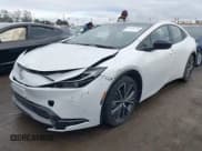 ✅ 2024 Toyota Prius LE • VIN: JTDACAAU8R3016249 • Lot: 41520600. Wystawiony na IAAI z przebiegiem 17 260 mil. Bezpłatny archiwum sprzedaży aukcyjnych z USA i szczegółowy raport historii pojazdu na DreamBid. Zdjęcie 17.