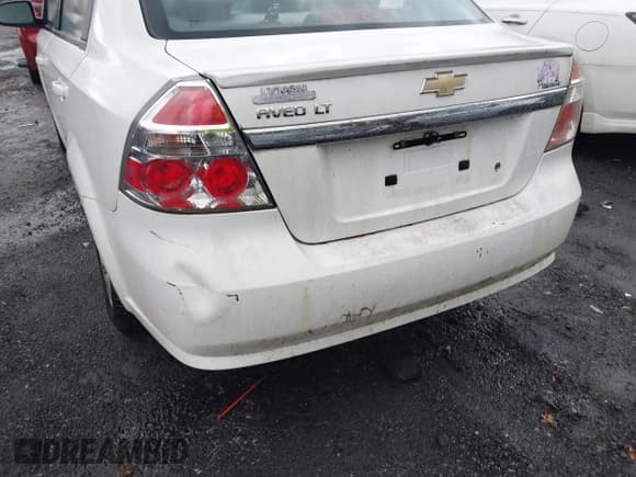 ✅ 2011 Chevrolet Aveo 1LT • VIN: KL1TD5DE5BB201136 • Lot: 41285318. Wystawiony na IAAI z przebiegiem 155 709 mil. Bezpłatny archiwum sprzedaży aukcyjnych z USA i szczegółowy raport historii pojazdu na DreamBid. Zdjęcie 13.