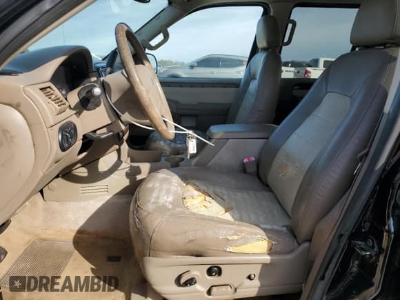 ✅ 2005 Ford Explorer Eddie Bauer • VIN: 1FMZU64WX5UA75605 • Lot: 47082575. Wystawiony na Copart z przebiegiem Nie podano. Bezpłatny archiwum sprzedaży aukcyjnych z USA i szczegółowy raport historii pojazdu na DreamBid. Zdjęcie 7.