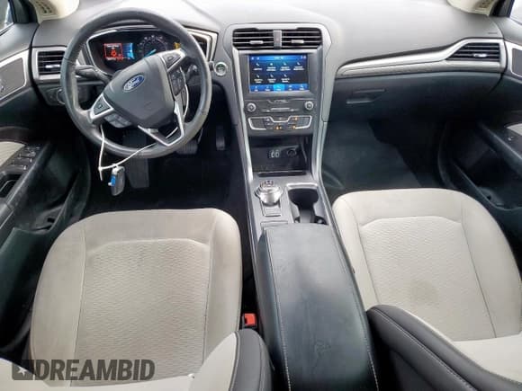 ✅ 2020 Ford Fusion SE • VIN: 3FA6P0HD9LR198763 • Lot: 58788085. Listed on Copart with 104,417 mi. Free auction sales archive from the USA and detailed vehicle history report at DreamBid. Image 8.