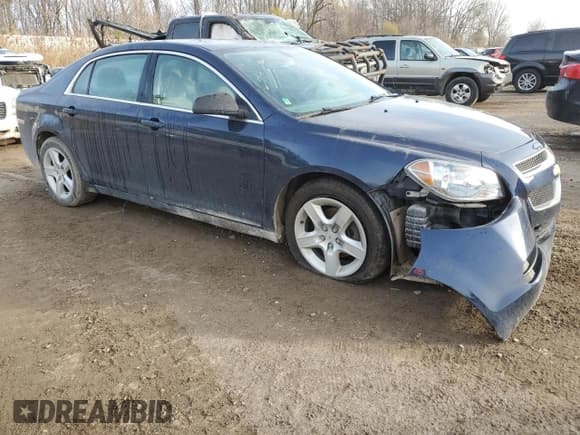 ✅ 2012 Chevrolet Malibu 1LS • VIN: 1G1ZB5E06CF319906 • Lot: 81969564. Listed on Copart with 95,732 mi. Free auction sales archive from the USA and detailed vehicle history report at DreamBid. Image 4.