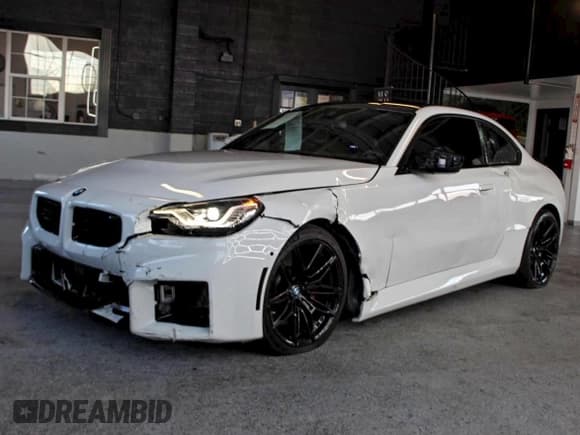 ✅ 2024 BMW M2 • VIN: 3MF13DM08R8E20280 • Lot: 94744665. Wystawiony na Copart z przebiegiem 13 946 mil. Bezpłatny archiwum sprzedaży aukcyjnych z USA i szczegółowy raport historii pojazdu na DreamBid. Zdjęcie 2.