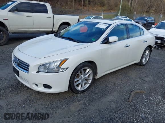 ✅ 2014 Nissan Maxima S • VIN: 1N4AA5AP4EC479383 • Lot: 43761868. Listed on IAAI with 148,527 mi. Free auction sales archive from the USA and detailed vehicle history report at DreamBid. Image 2.