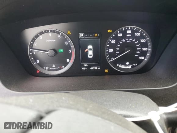 ✅ 2017 Hyundai Sonata Sport • VIN: 5NPE34AF7HH549135 • Lot: 43104283. Listed on Copart with 44,782 mi. Free auction sales archive from the USA and detailed vehicle history report at DreamBid. Image 9.