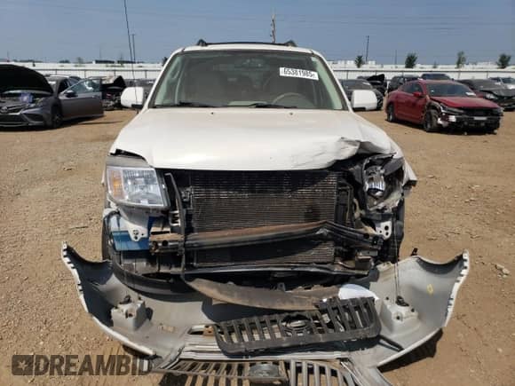 2010 Mercury Mariner Premier с VIN 4M2CN9H72AKJ24775, выставлен на аукционе Copart как лот 65381985 с пробегом 162 621 миль миль и Списание • Salvage title. История ставок и продаж доступна на DreamBid. Изображение 5.