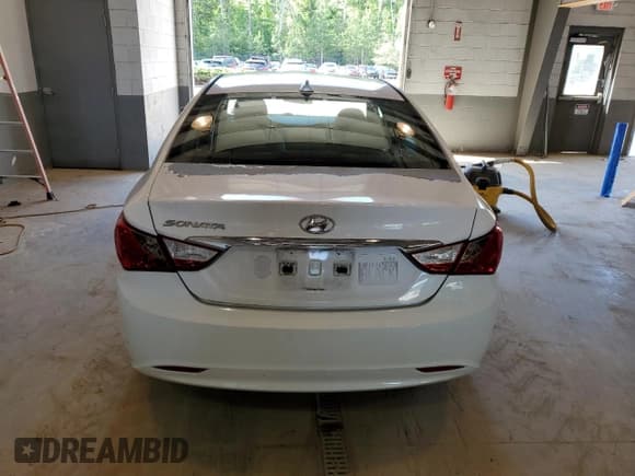 ✅ 2013 Hyundai Sonata GLS • VIN: 5NPEB4AC7DH756918 • Lot: 56680644. Listed on Copart with 153,274 mi. Free auction sales archive from the USA and detailed vehicle history report at DreamBid. Image 6.