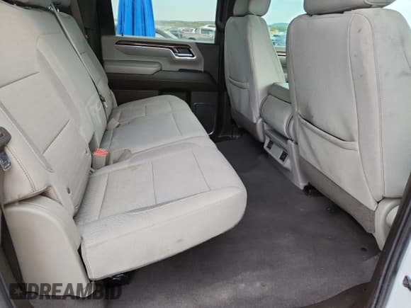 ✅ 2024 Chevrolet Silverado 2500HD LT • VIN: 2GC4YNEY3R1230137 • Лот: 87066945. Опубликован ранее на Copart с пробегом 51 954 миль. Бесплатный доступ к архиву аукционных продаж из США и подробный отчёт об истории автомобиля на DreamBid. Изображение 10.