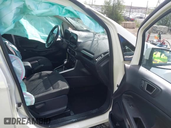 ✅ 2020 Ford EcoSport SE • VIN: MAJ3S2GE2LC348153 • Лот: 43438232. Опубликован ранее на IAAI с пробегом 73 427 миль. Бесплатный доступ к архиву аукционных продаж из США и подробный отчёт об истории автомобиля на DreamBid. Изображение 5.