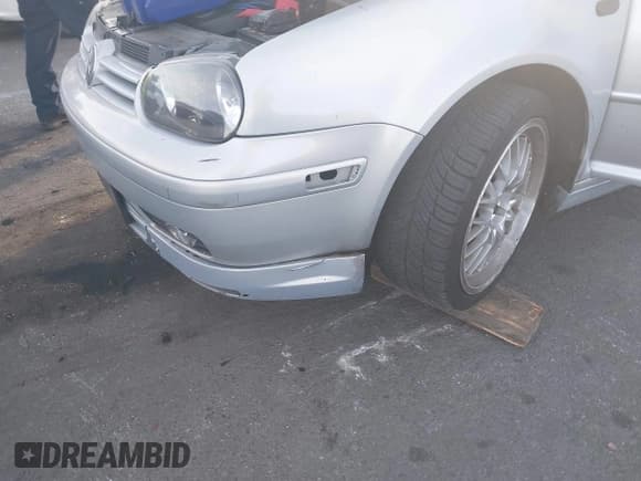 ✅ 2000 Volkswagen Golf GTI • VIN: WVWDE21J0YW442467 • Lot: 41412546. Listed on IAAI with 113,064 mi. Free auction sales archive from the USA and detailed vehicle history report at DreamBid. Image 6.