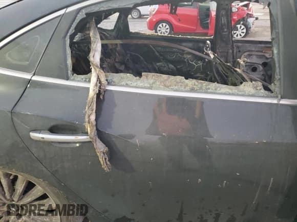 ✅ 2014 Hyundai Equus Signature • VIN: KMHGH4JH8EU089573 • Лот: 92203185. Опубликован ранее на Copart с пробегом Не указан. Бесплатный доступ к архиву аукционных продаж из США и подробный отчёт об истории автомобиля на DreamBid. Изображение 10.