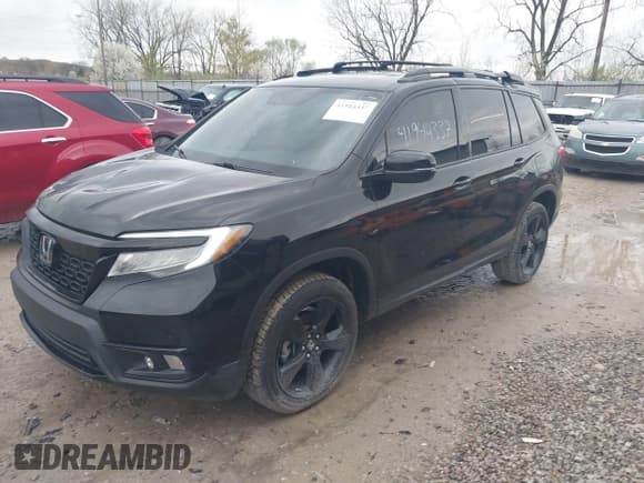 ✅ 2020 Honda Passport Elite • VIN: 5FNYF8H08LB014836 • Lot: 41944337. Wystawiony na IAAI z przebiegiem 61 480 mil. Bezpłatny archiwum sprzedaży aukcyjnych z USA i szczegółowy raport historii pojazdu na DreamBid. Zdjęcie 18.