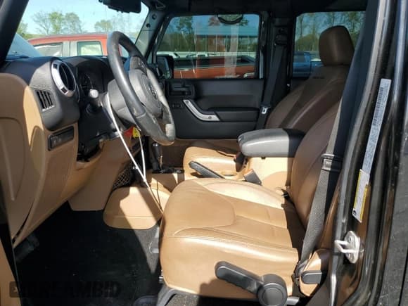 ✅ 2016 Jeep Wrangler Unlimited Rubicon • VIN: 1C4BJWFG8GL226020 • Lot: 51225955. Listed on Copart with 103,770 mi. Free auction sales archive from the USA and detailed vehicle history report at DreamBid. Image 7.