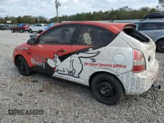 2007 Hyundai Accent GS z VIN KMHCM36C87U010519, wystawiony jako Copart lot #78792404 z przebiegiem 139 802 mil mil oraz Szkoda całkowita • Salvage title. Historia ofert i sprzedaży dostępna na DreamBid. Obrazek 2.