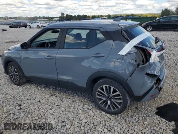 ✅ 2022 Nissan Kicks SV • VIN: 3N1CP5CV6NL523811 • Lot: 71721205. Wystawiony na Copart z przebiegiem 76 770 mil. Bezpłatny archiwum sprzedaży aukcyjnych z USA i szczegółowy raport historii pojazdu na DreamBid. Zdjęcie 2.