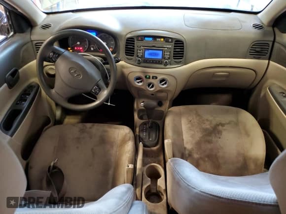 ✅ 2011 Hyundai Accent GLS • VIN: KMHCN4AC1BU615615 • Lot: 52428885. Wystawiony na Copart z przebiegiem 122 334 mil. Bezpłatny archiwum sprzedaży aukcyjnych z USA i szczegółowy raport historii pojazdu na DreamBid. Zdjęcie 8.