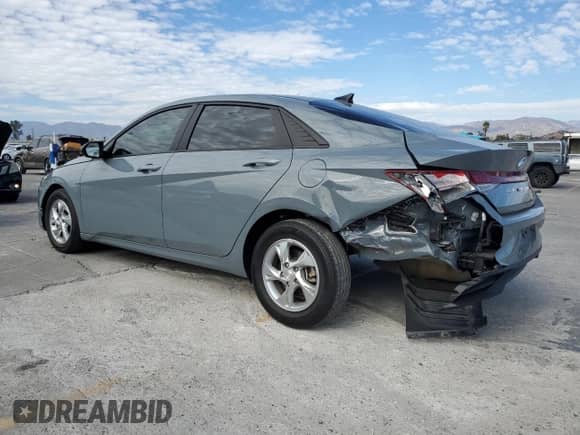 2022 Hyundai Elantra SE z VIN KMHLL4AG5NU349903, wystawiony jako Copart lot #85193945 z przebiegiem 44 439 mil mil oraz Szkoda całkowita • Salvage title. Historia ofert i sprzedaży dostępna na DreamBid. Obrazek 2.