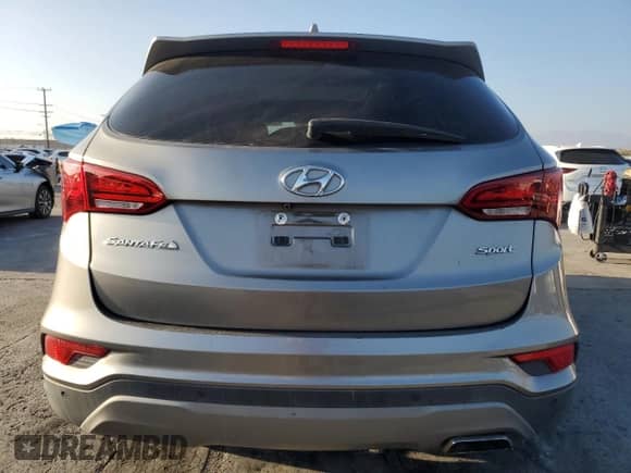 ✅ 2018 Hyundai Santa Fe 2.4L • VIN: 5NMZU3LB5JH066989 • Lot: 90542945. Listed on Copart with 134,905 mi. Free auction sales archive from the USA and detailed vehicle history report at DreamBid. Image 6.